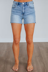 Tinley Risen Shorts - Medium Wash