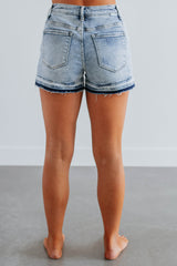 Acadia Risen Shorts - Light Wash