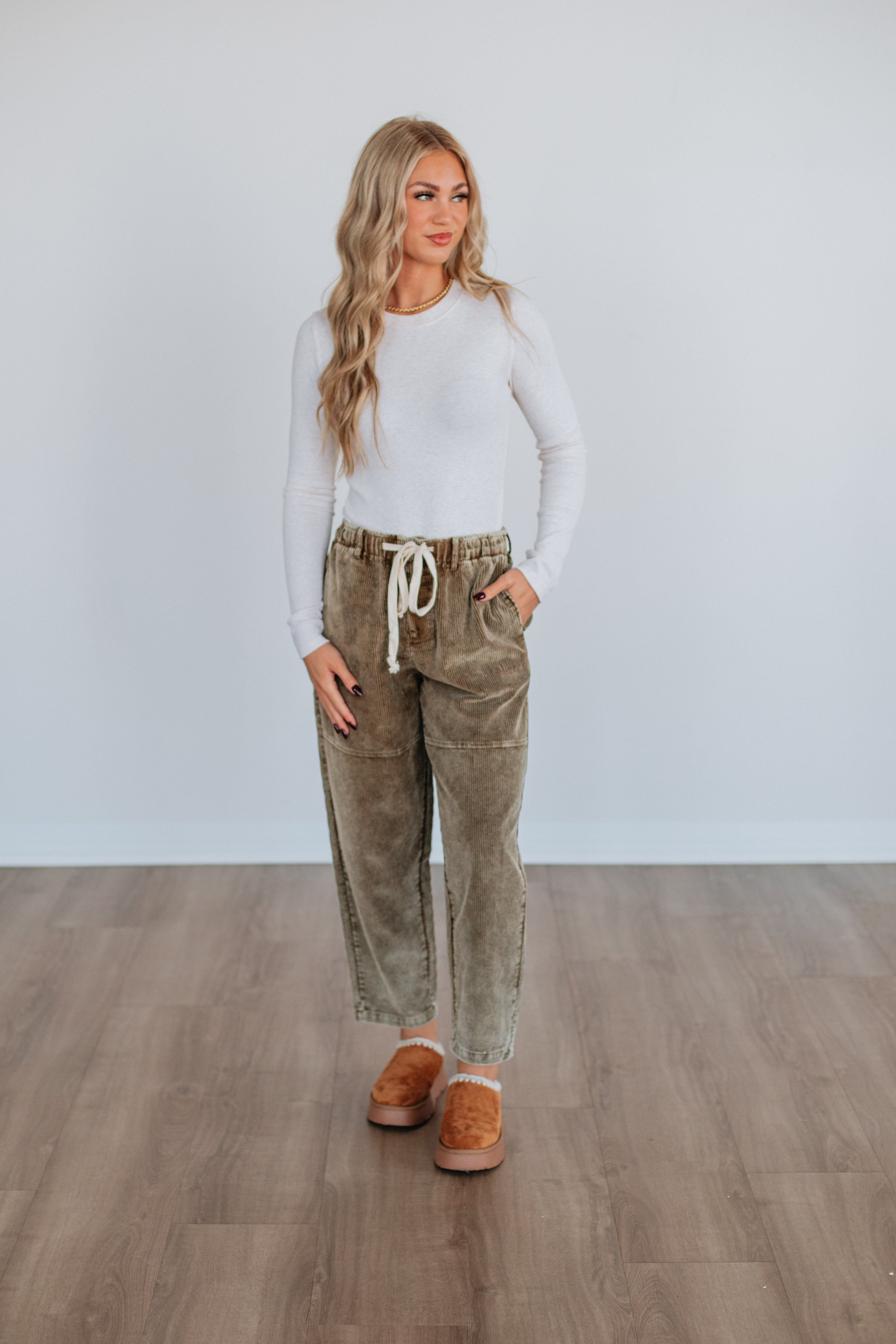 Noah Corduroy Pants