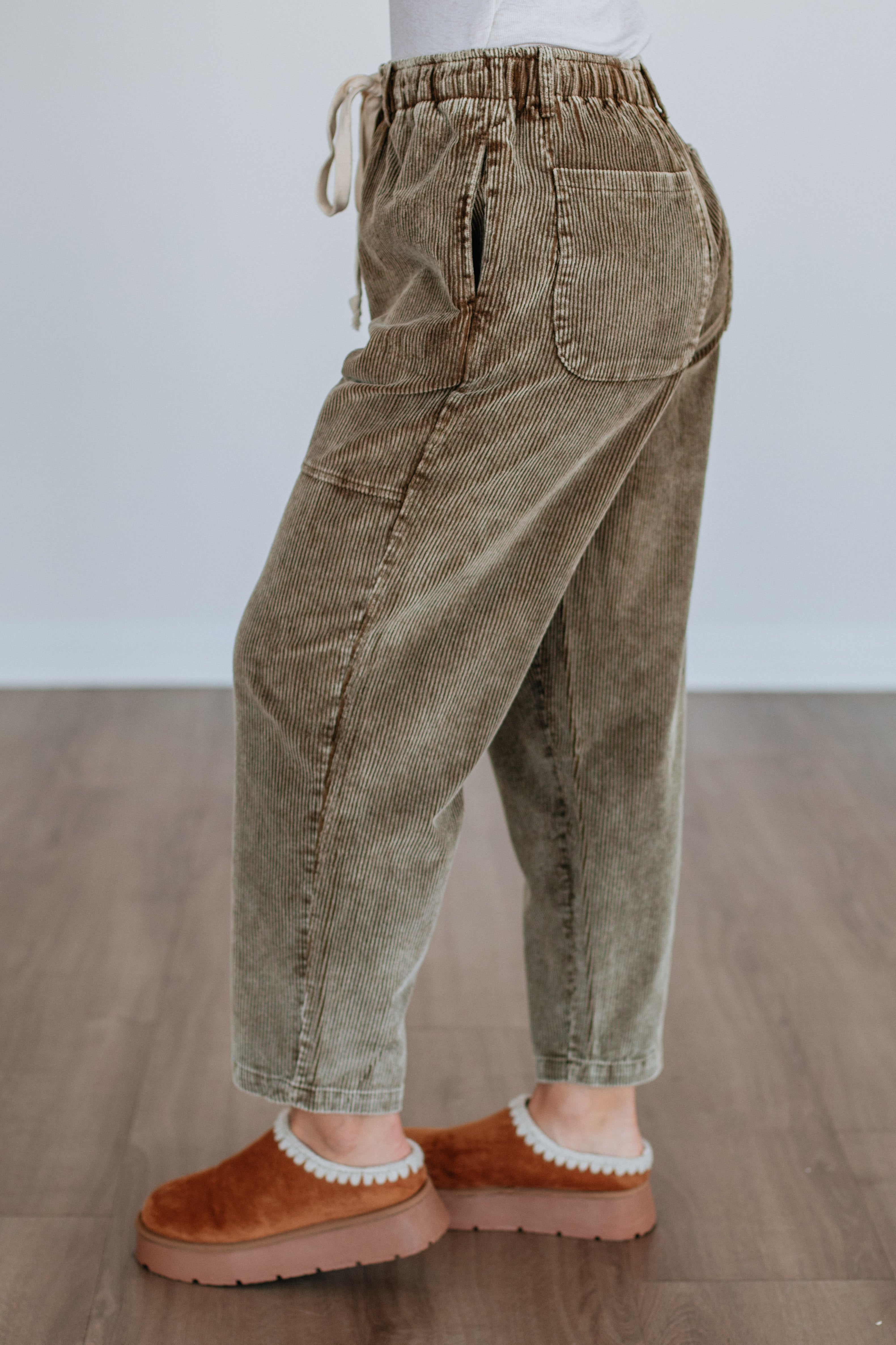 Noah Corduroy Pants