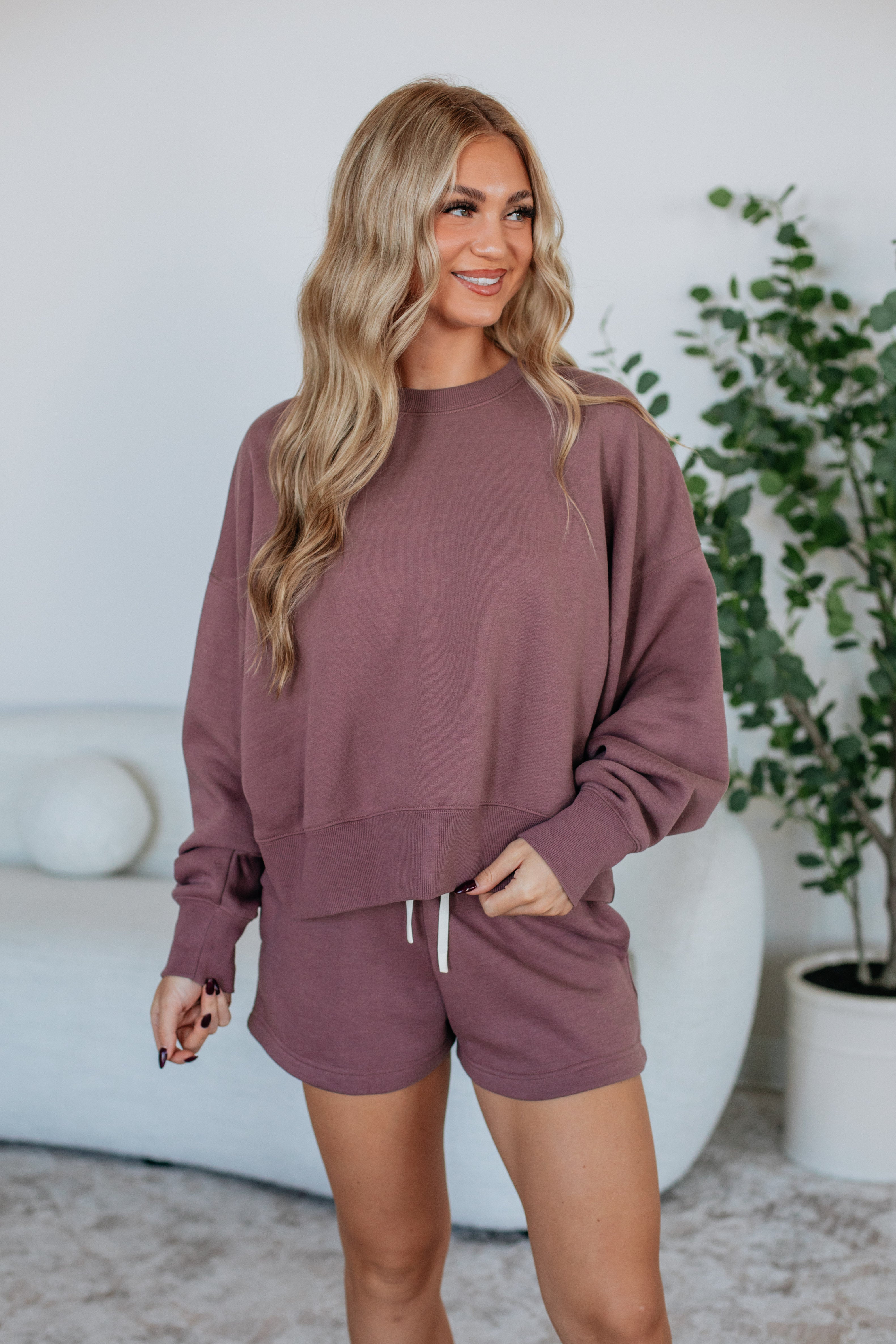 Ayron Lounge Crewneck