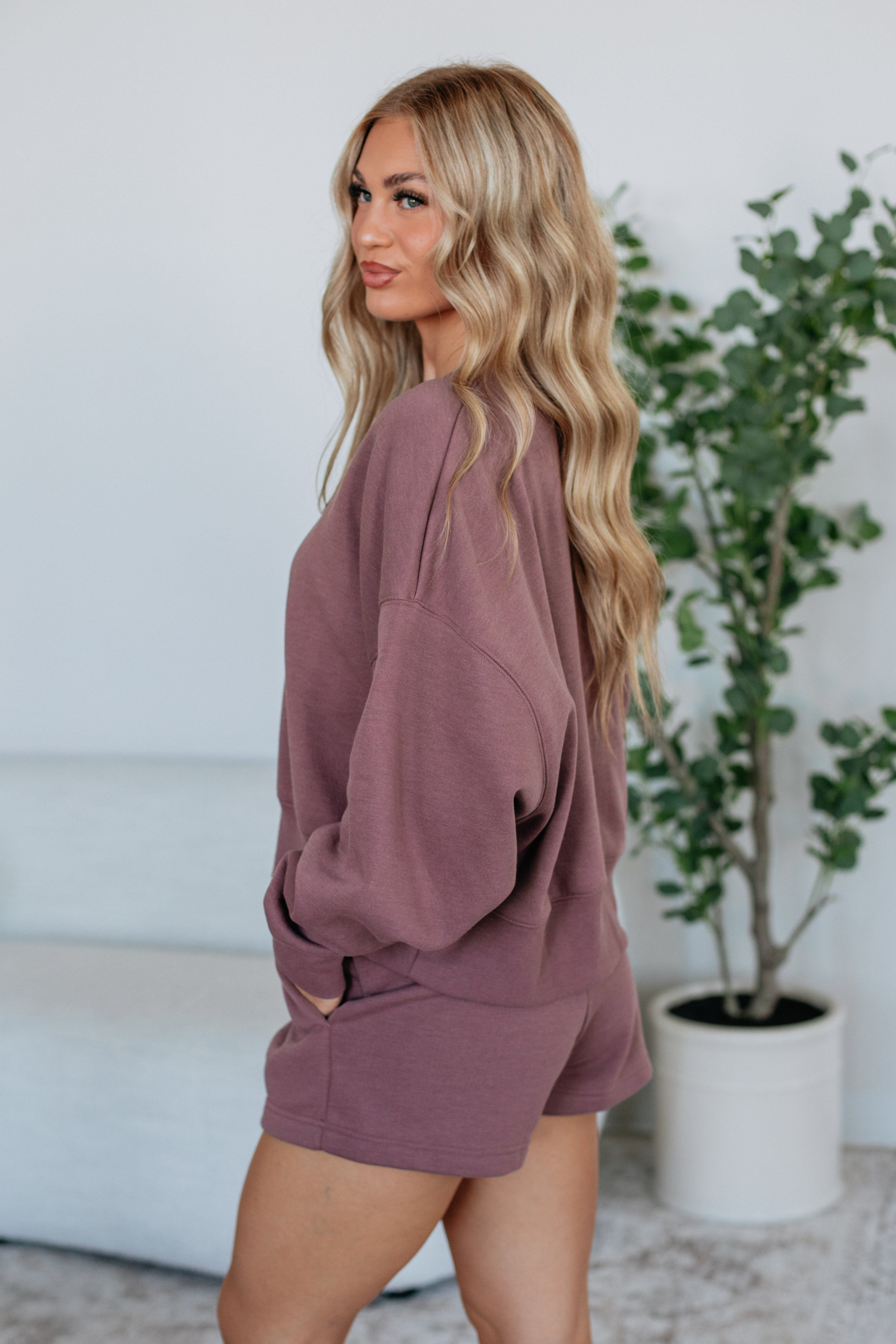 Ayron Lounge Crewneck