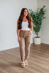 Bodie Cargo Joggers - Dark Sand