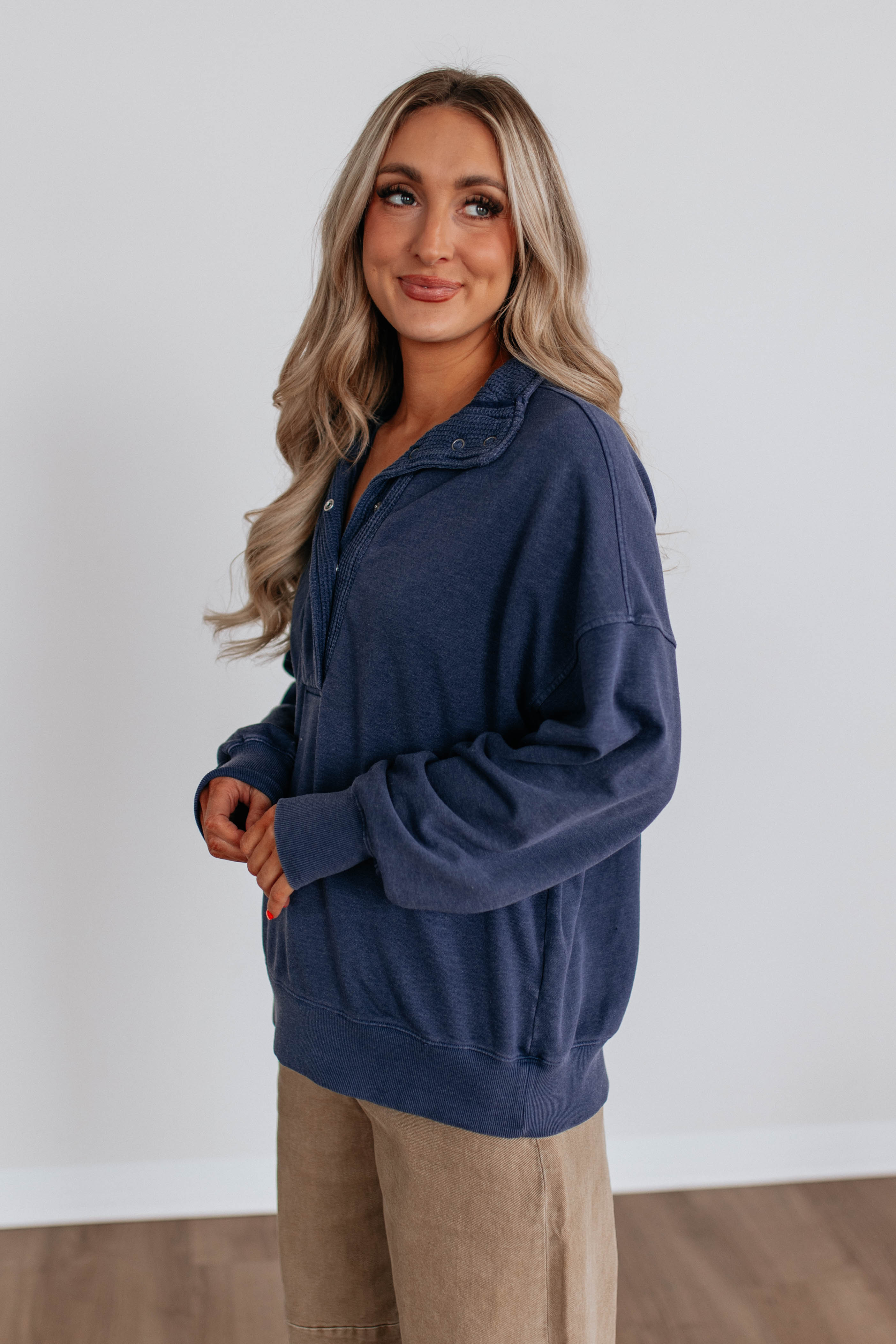 Avelyn Lounge Pullover